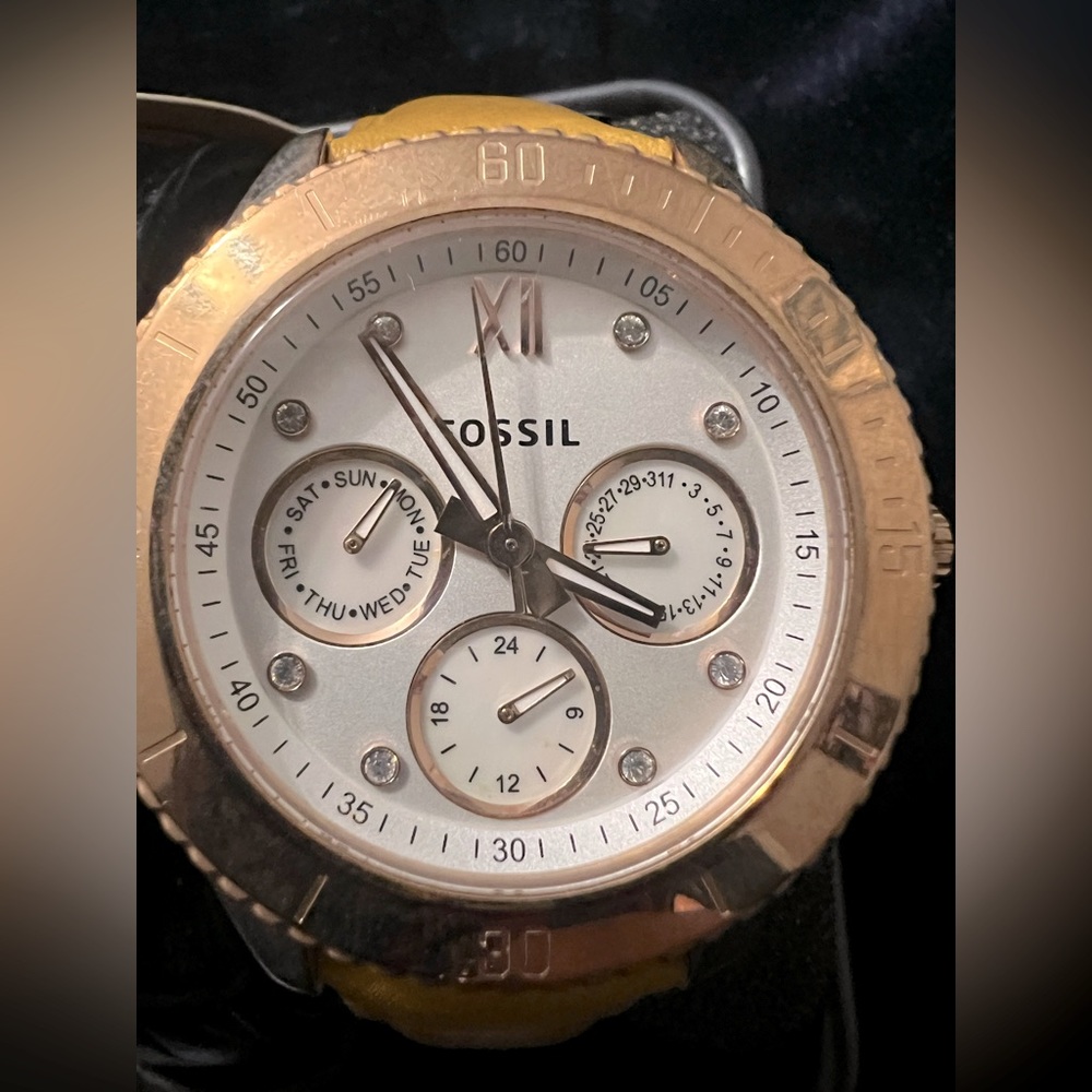 Womens Rose Gold Fossil watch